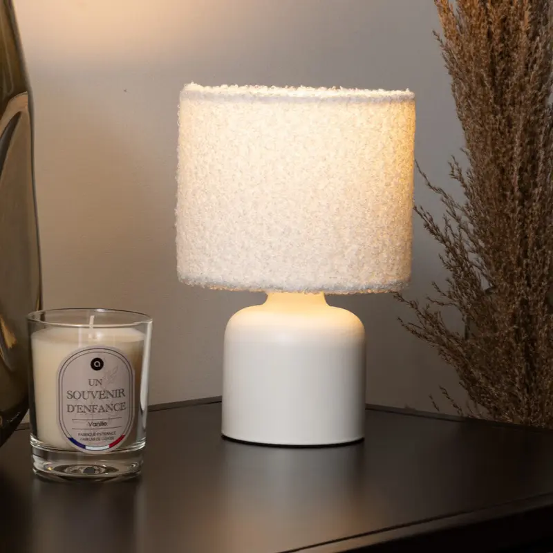 Ceramiczna lampa stołowa BONA z kloszem bouclé, Ø 14 cm