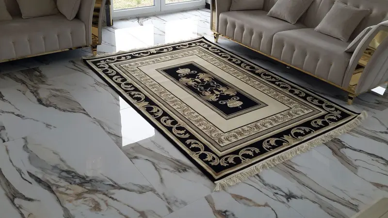 Dywan z meandrem Versace + dekor kremowy 280/200