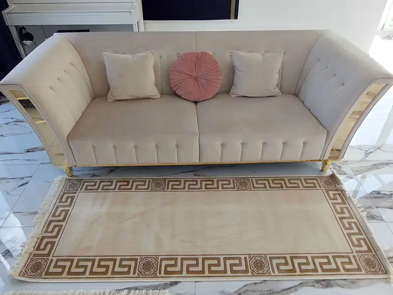 Dywan z meandrem Versace kremowy 280/200