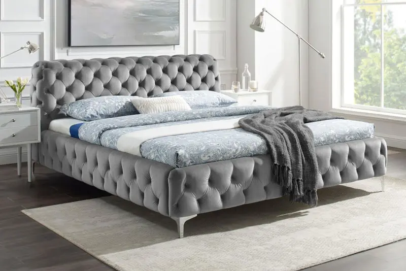 ŁÓŻKO MODERN BAROCK SZARY AKSAMIT / 41439 / INVICTA INTERIOR