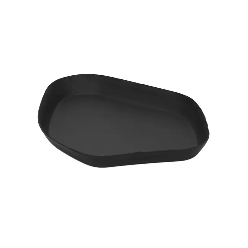 Metalowy talerz dekoracyjny, 17,5 x 13,5 cm