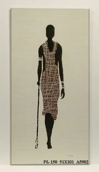 Obraz Ciemnoskóra kobieta w oryginalnej sukni 51x101 cm