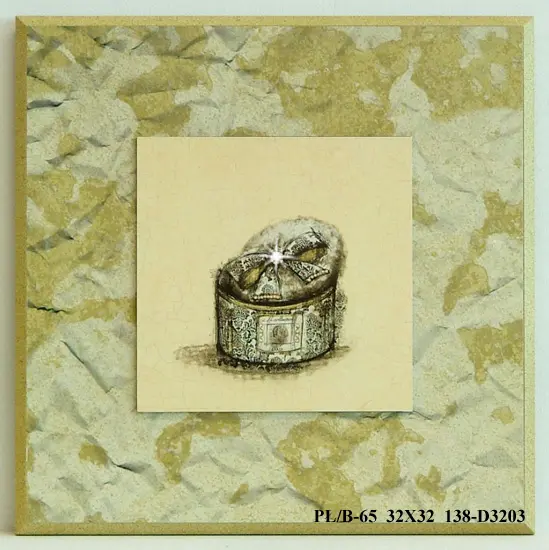 Obraz Elegancka puderniczka z kryształkiem 32x32 cm