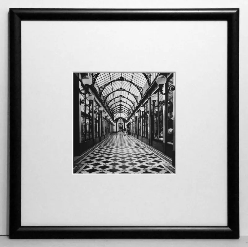 Obraz Fotografia architektury, pasażowa szachownica, Paryż 30x30 cm