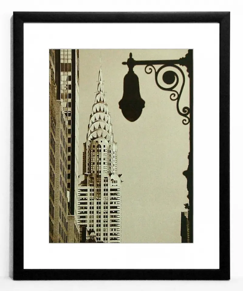 Obraz Miejski widok na Chrysler Building z latarnią w ramie 40x50 cm