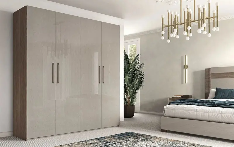 Włoska szafa 4 drzwiowa Nora Status Italy